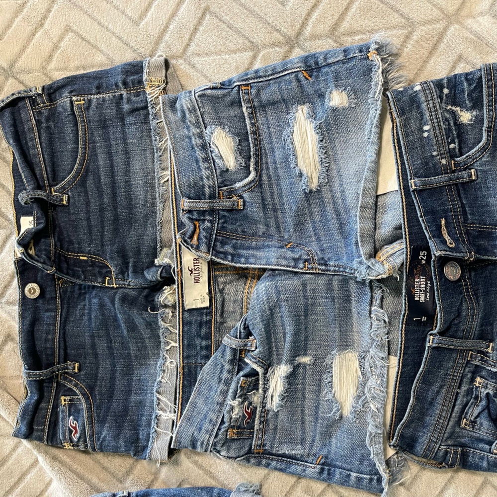 Hollister juniors Jean shorts size 1